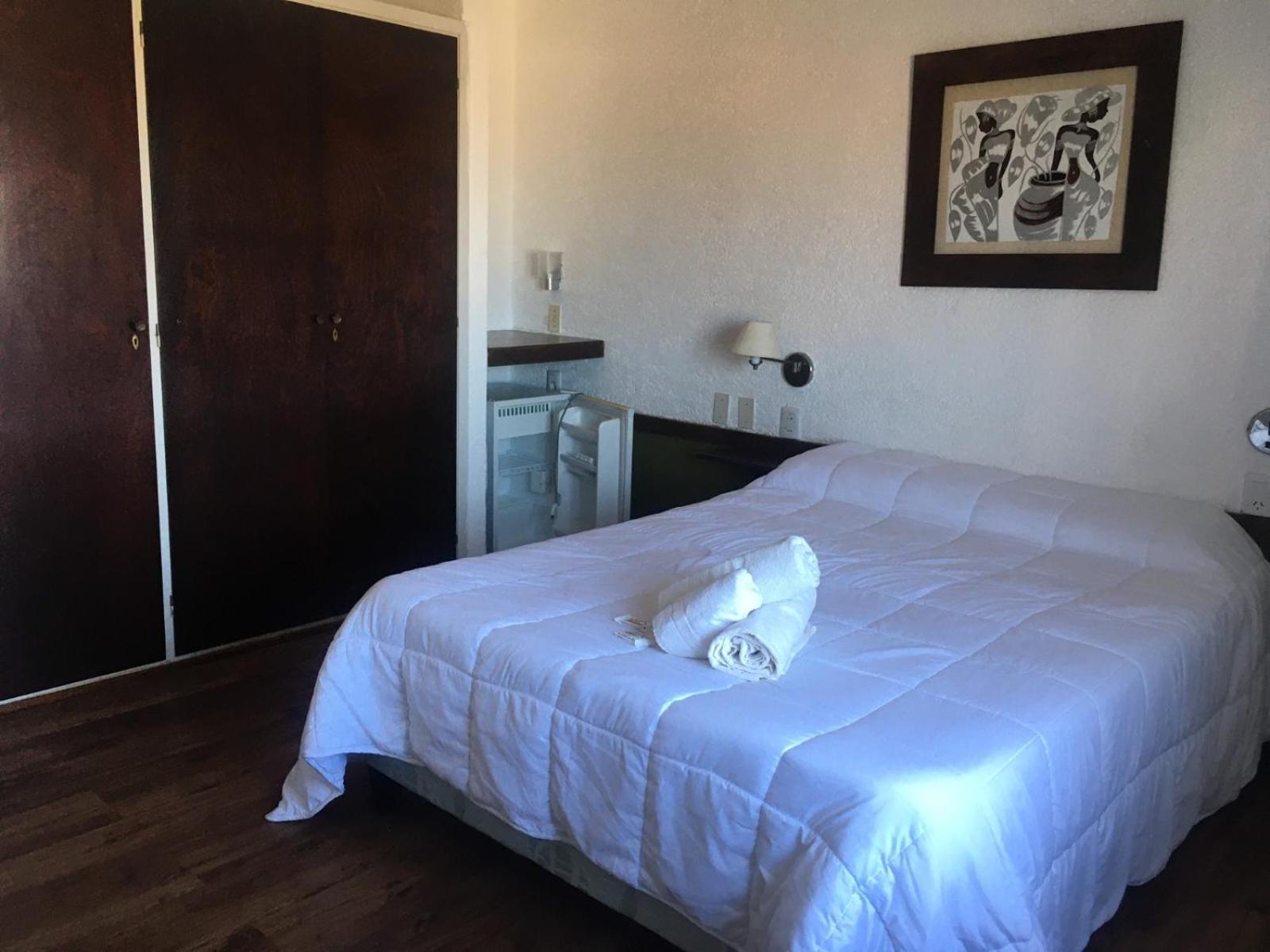 Hotel Cabo Santa Maria La Paloma Bagian luar foto