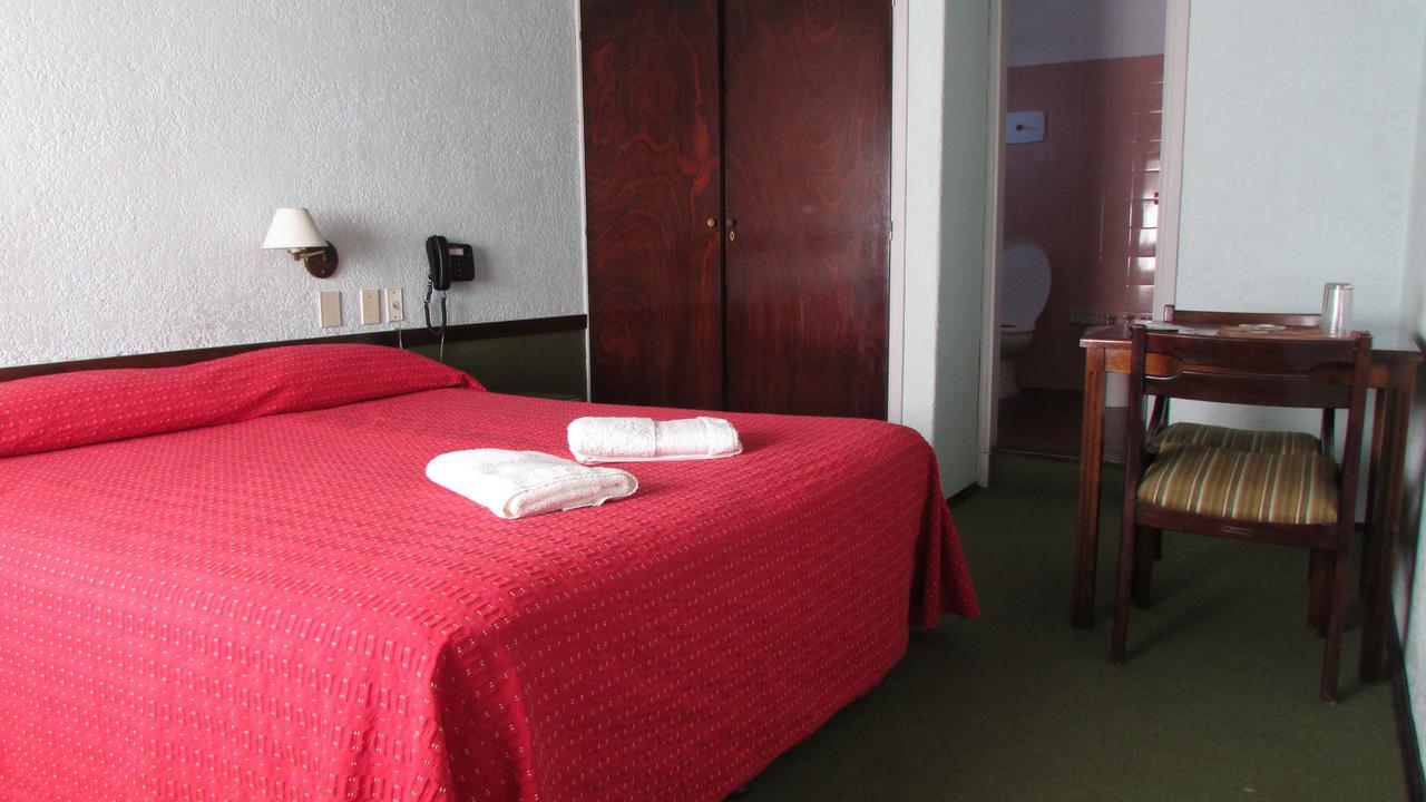 Hotel Cabo Santa Maria La Paloma Ruang foto