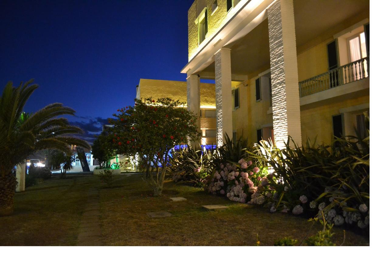 Hotel Cabo Santa Maria La Paloma Ruang foto